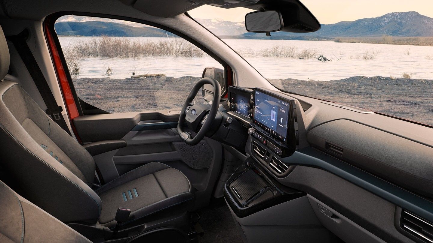 OSTANITE POVEZANI S FORD PRO